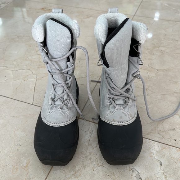 Sorel Thinsulate Cumberland Boot 6.5 - Picture 9 of 15